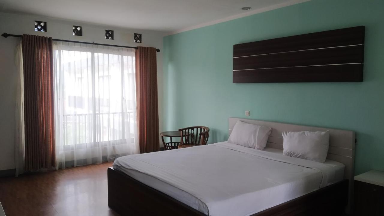 Puncak Village Hotel & Kampung Main Anak Gadok 外观 照片