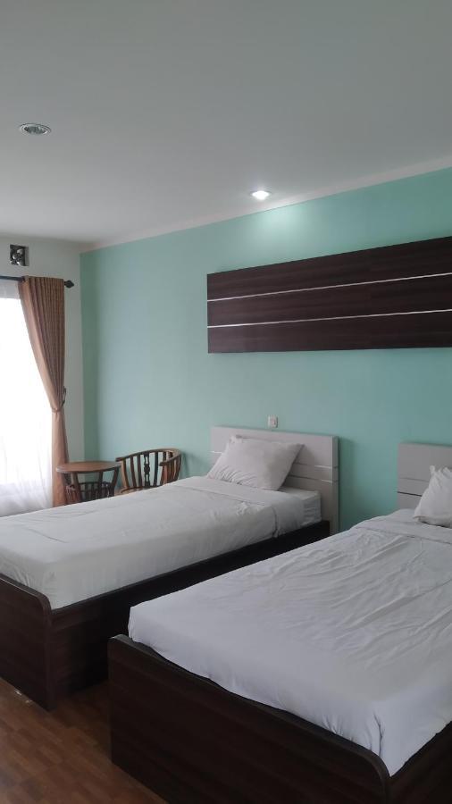 Puncak Village Hotel & Kampung Main Anak Gadok 外观 照片