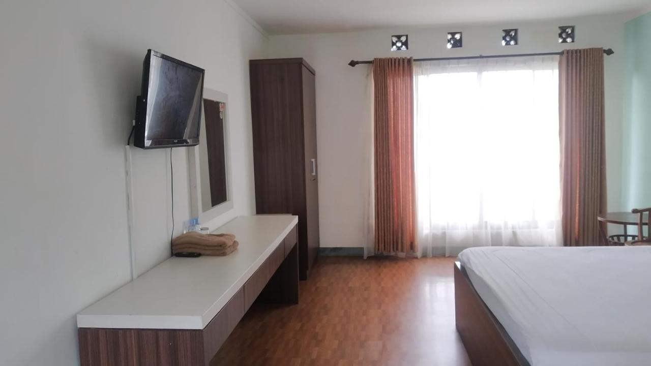Puncak Village Hotel & Kampung Main Anak Gadok 外观 照片